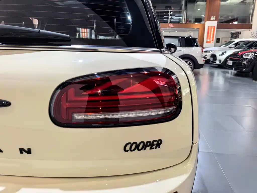 MINI Mini Clubman — миниатюра 20