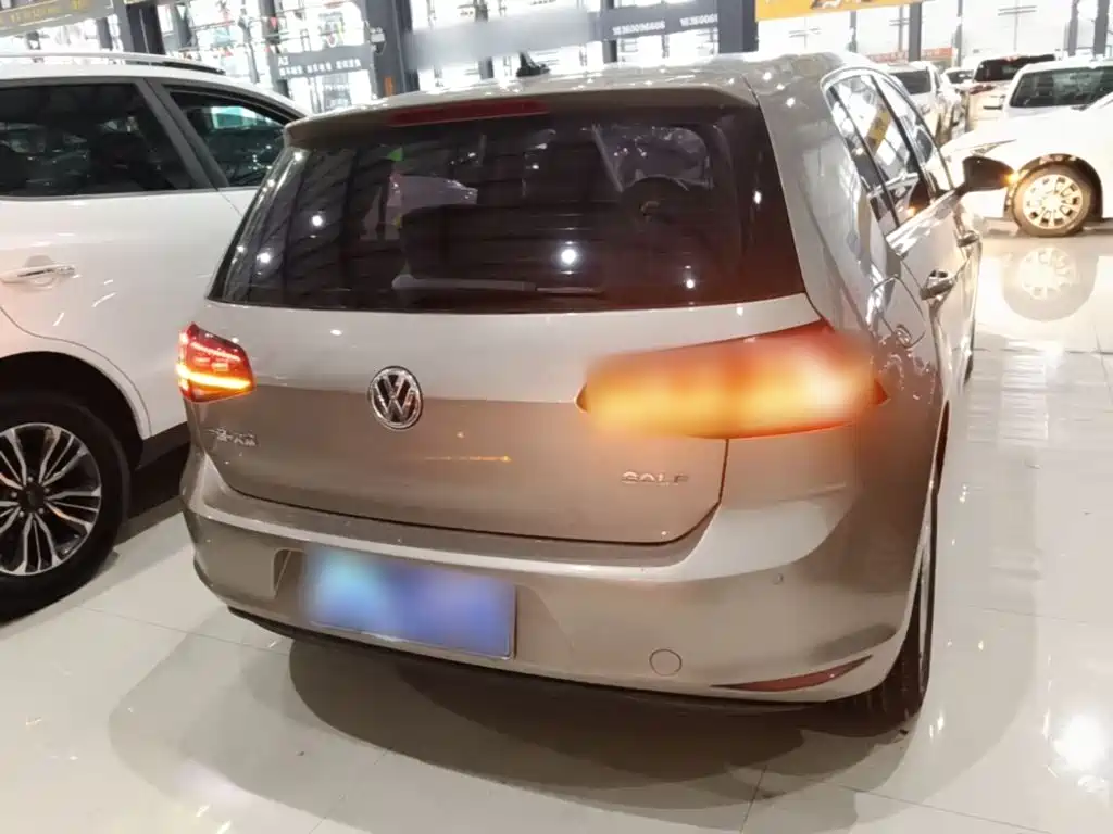 Volkswagen Golf — миниатюра 6