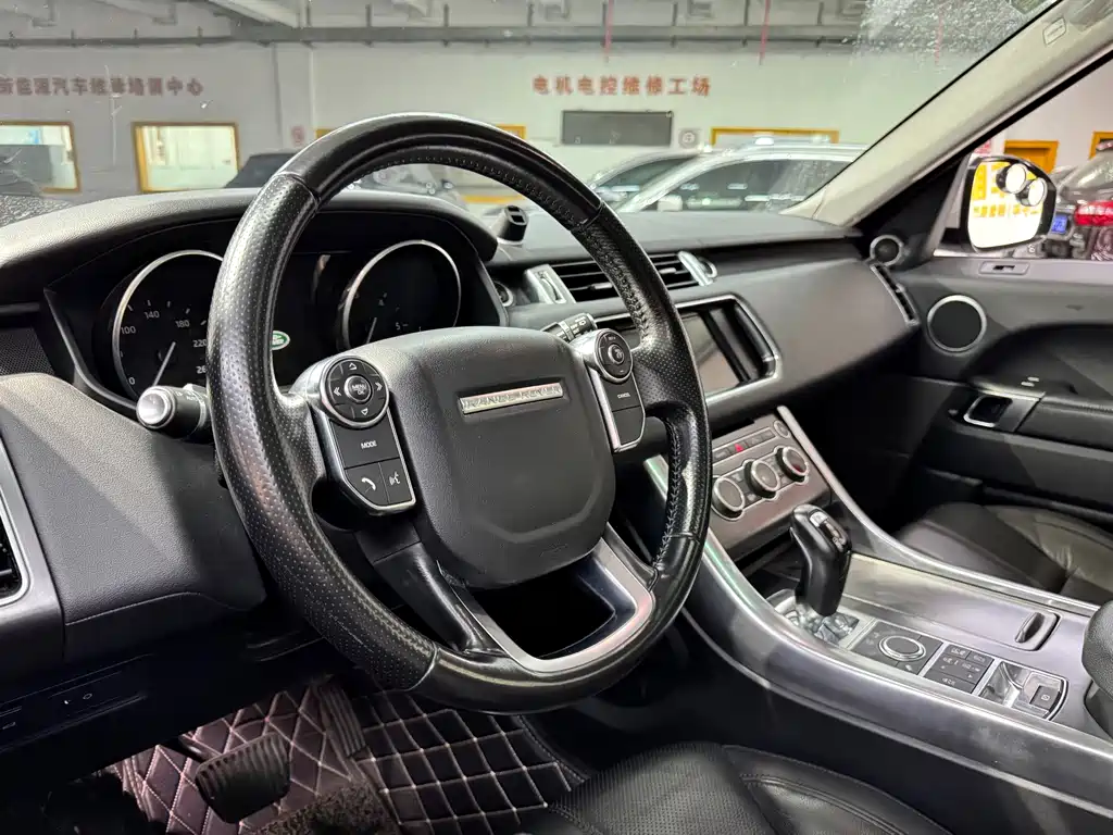 Land Rover Sport — миниатюра 13