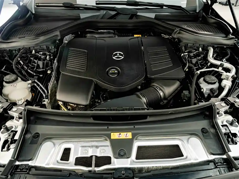 Mercedes-Benz GLC — миниатюра 23