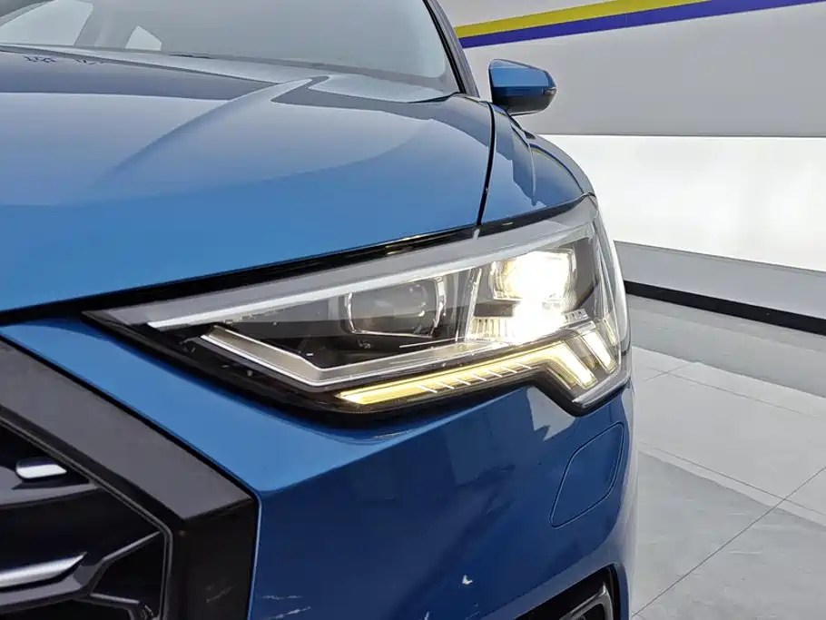 Audi Q3 Sportback — миниатюра 5