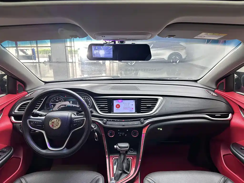 Buick Excelle — миниатюра 8