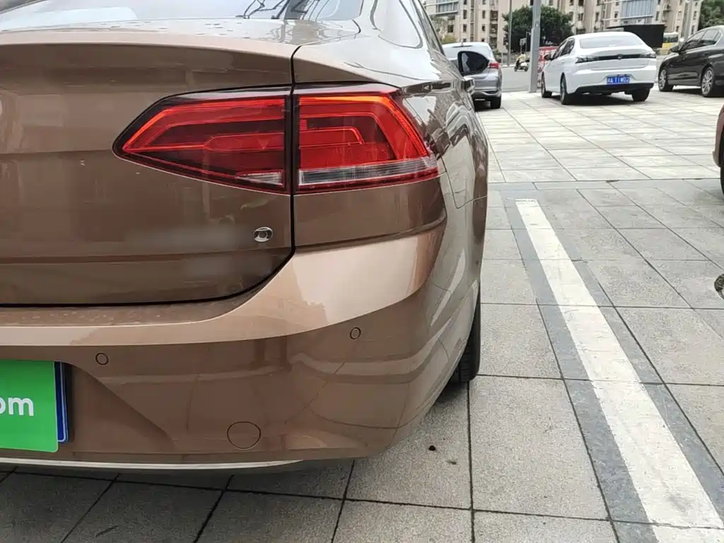 Volkswagen Lamando — миниатюра 8