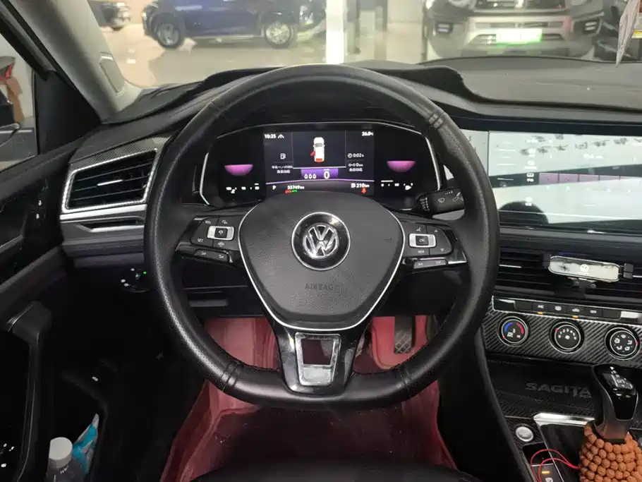 Volkswagen Sagitar — миниатюра 15