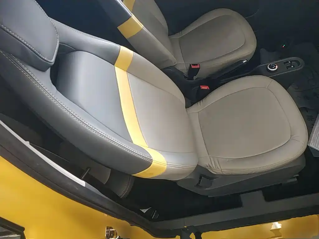 Wuling MINIEV — миниатюра 25
