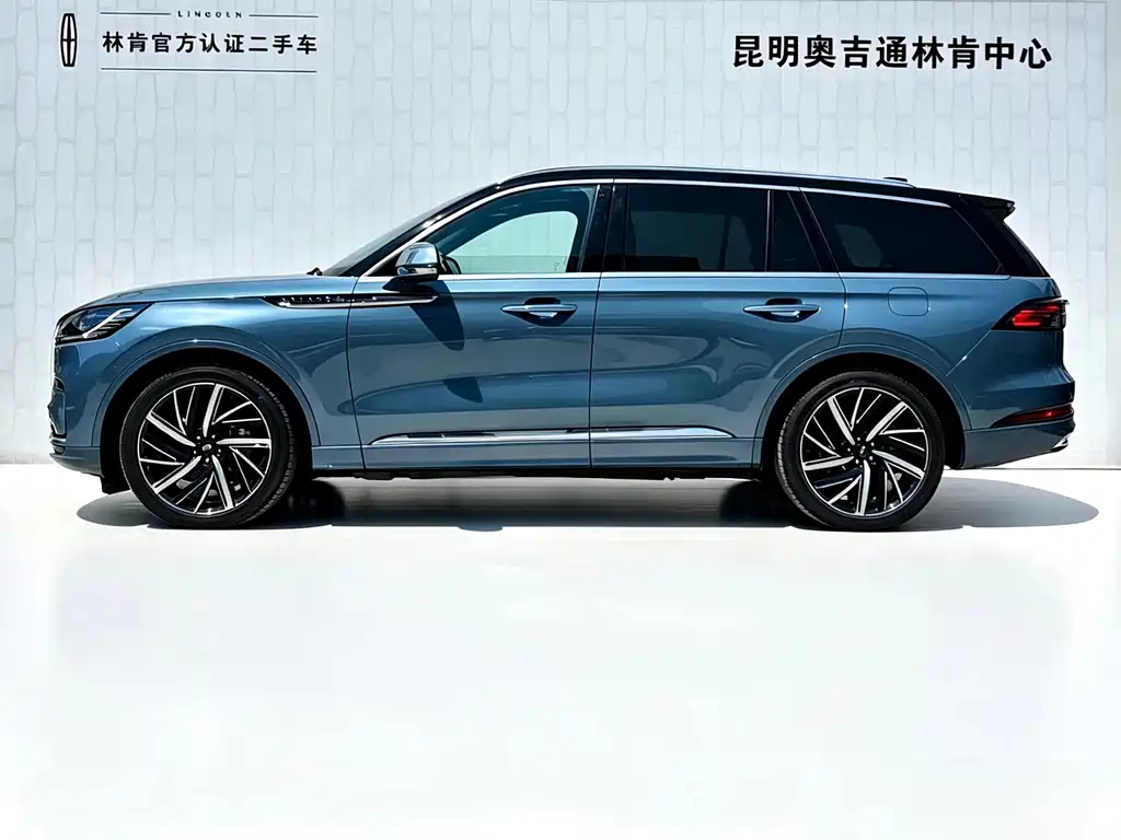 Lincoln Aviator — миниатюра 3
