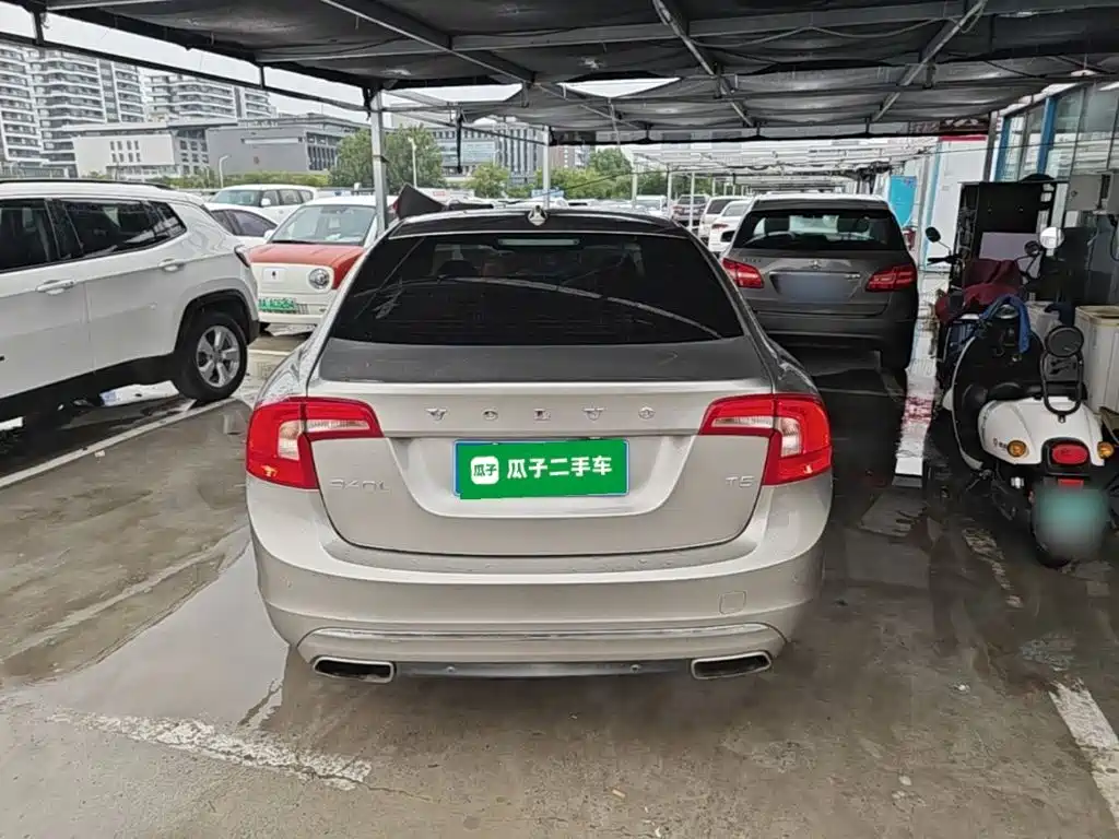 Volvo S60 — миниатюра 6
