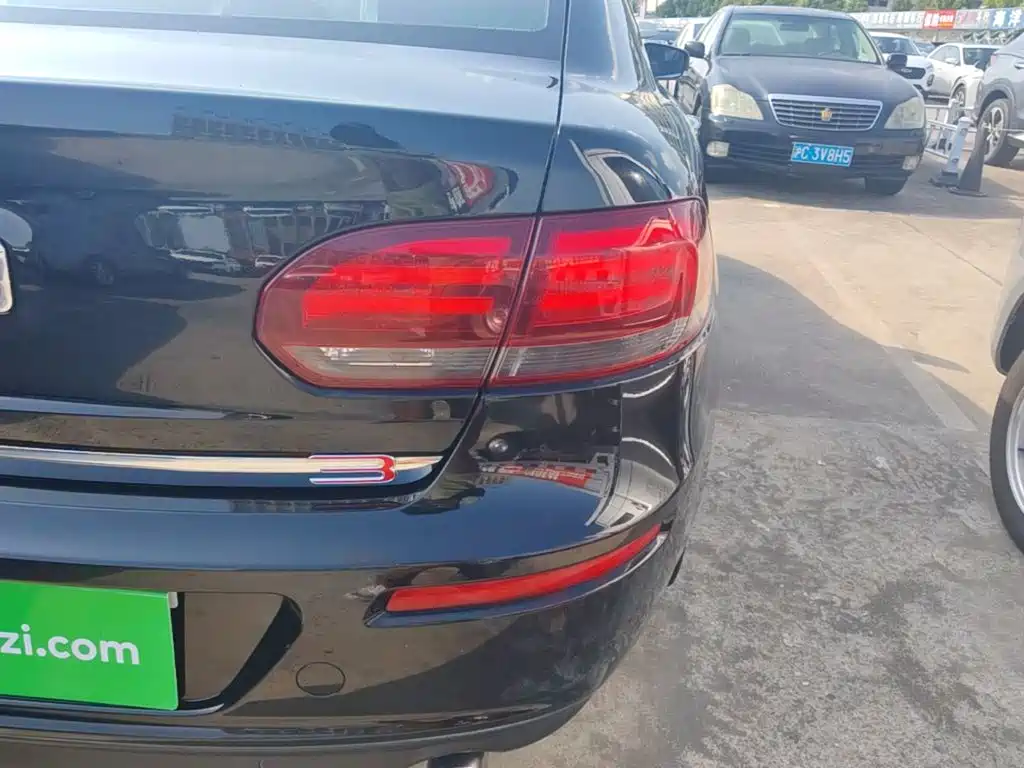 Qoros Qoros 3 — миниатюра 8