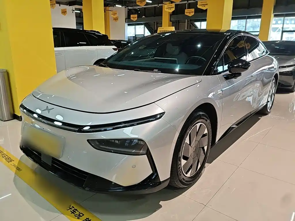 XPeng P7+ — миниатюра 2