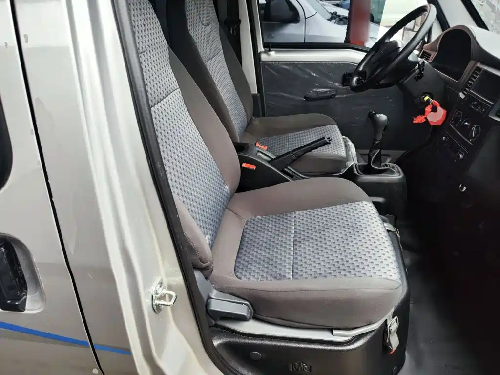 Wuling Zhiguang — миниатюра 25
