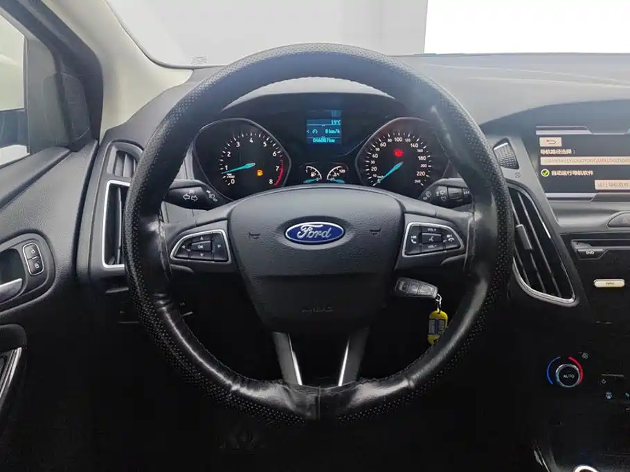 Ford Focus — миниатюра 15
