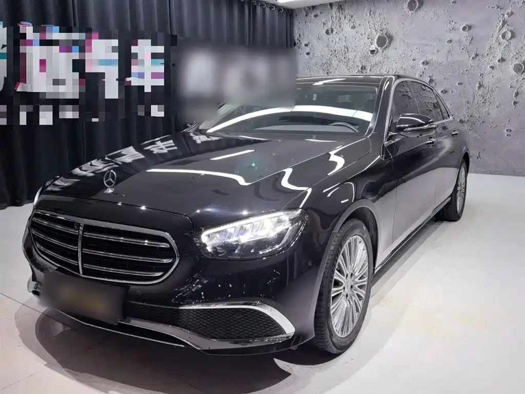 Mercedes-Benz E-Class 2023