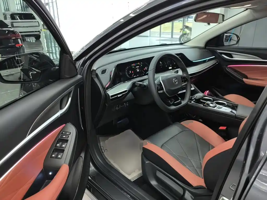 Changan Eado — миниатюра 15