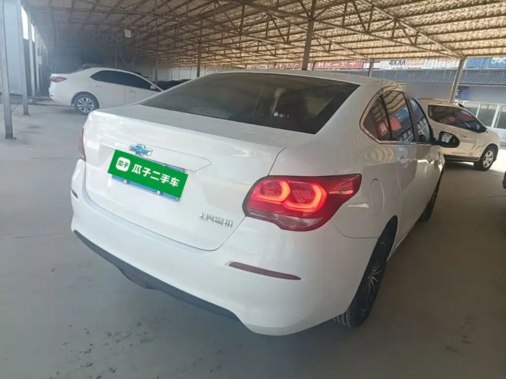 Chevrolet Cavalier — миниатюра 7