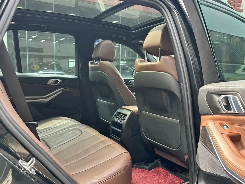 BMW X5 2022 xDrive30i M Sport