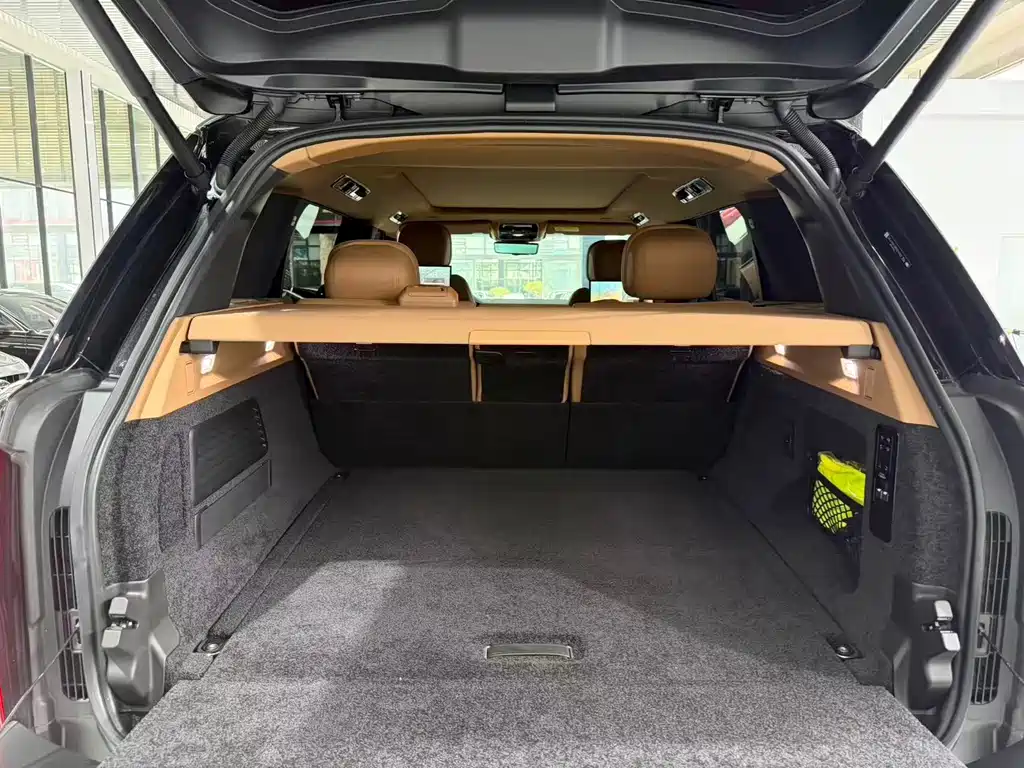 Land Rover Range Rover — миниатюра 18