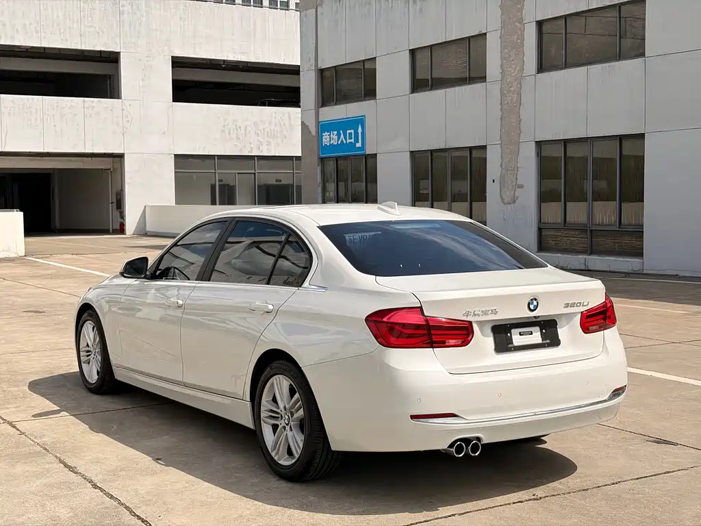BMW 3 Series — миниатюра 15