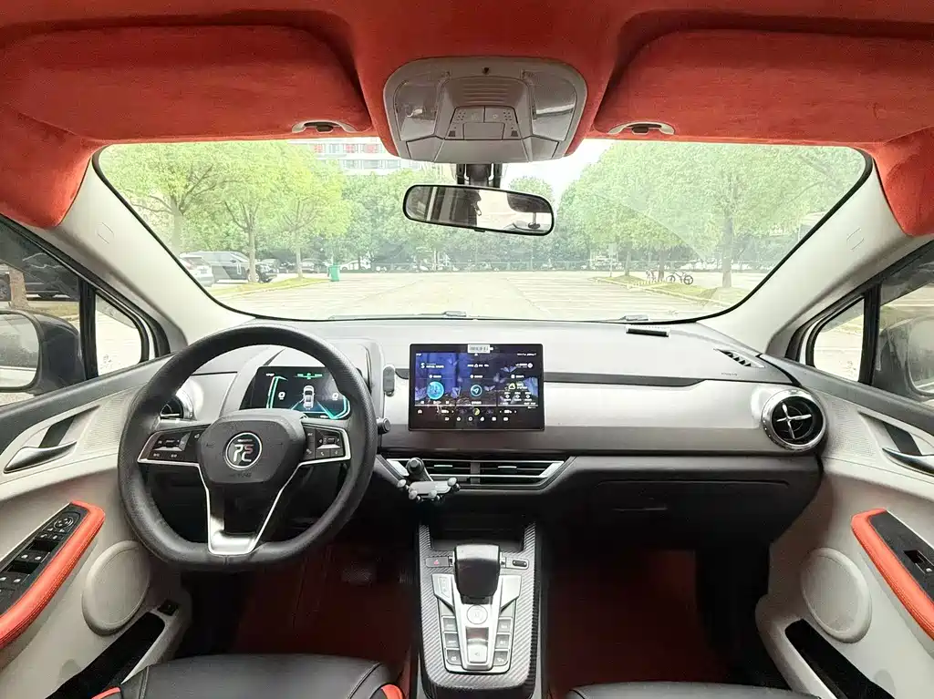BYD Yuan Pro — миниатюра 6