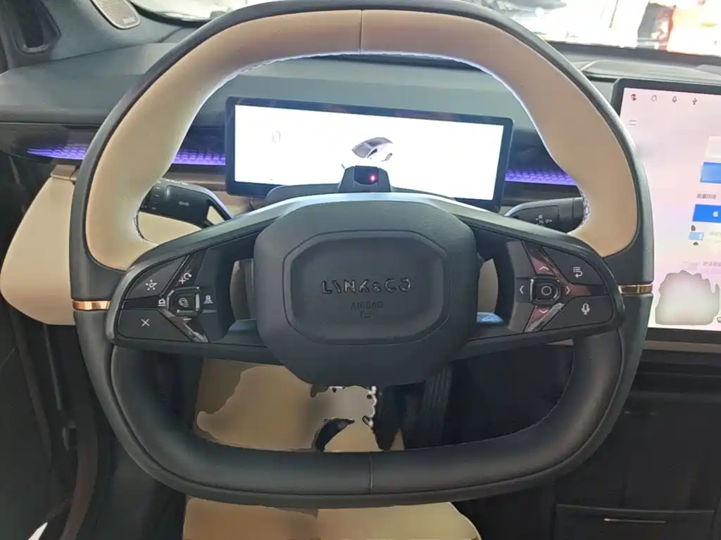 Lynk & Co Z20 — миниатюра 11