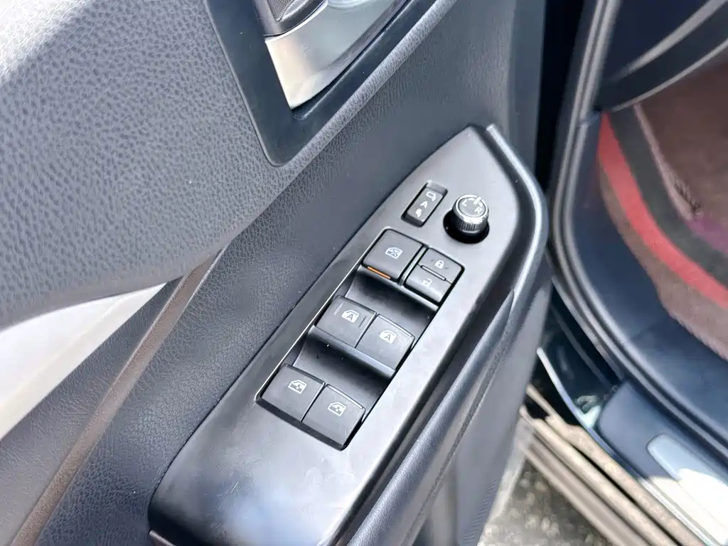 Toyota Highlander — миниатюра 25
