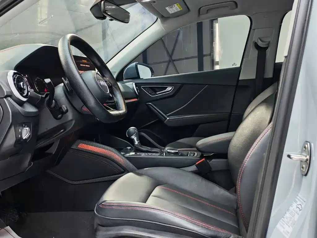 Audi Q2L — миниатюра 12