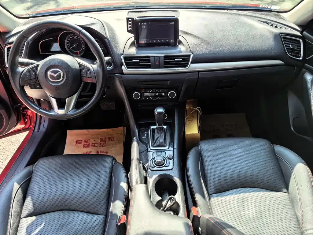 Mazda 3 Axela — миниатюра 8