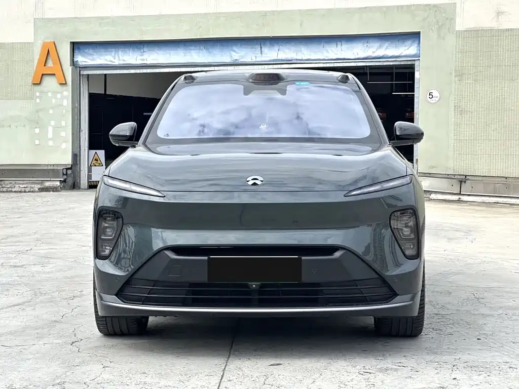 NIO ES8 — миниатюра 5