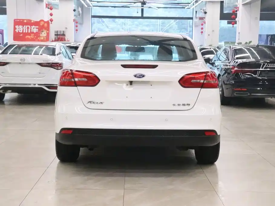 Ford Focus — миниатюра 4