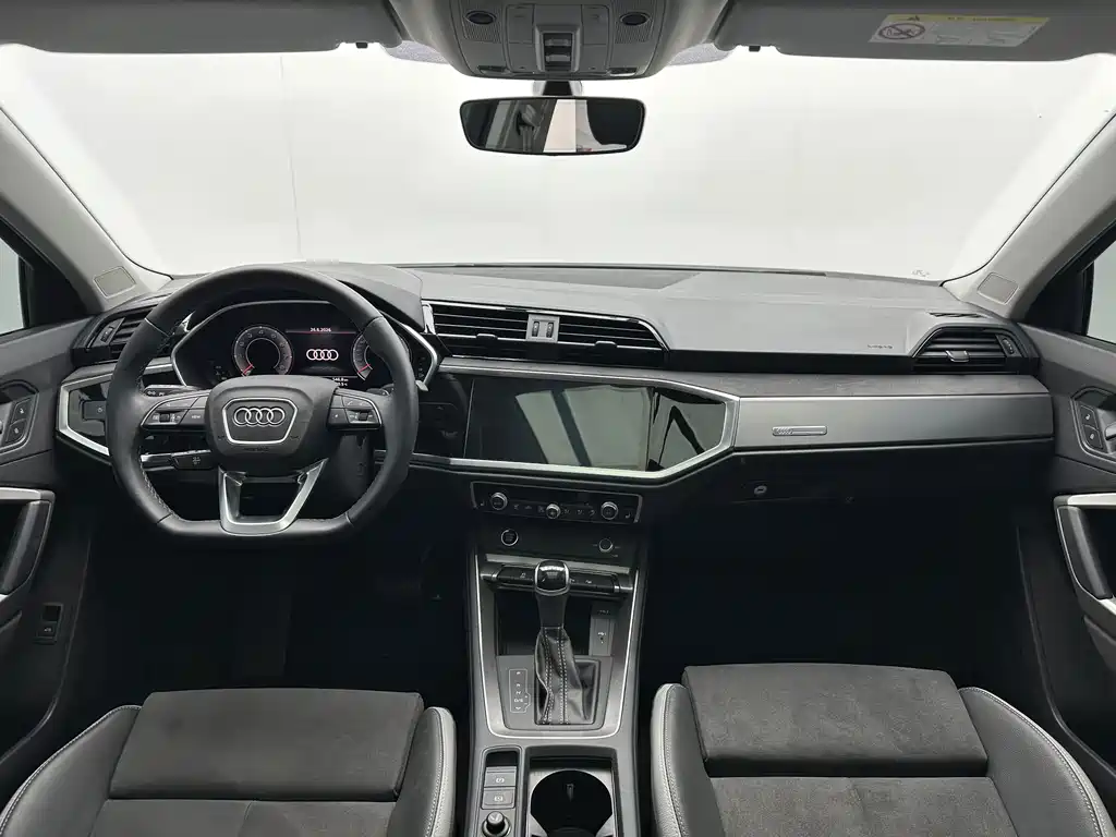 Audi Q3 — миниатюра 7