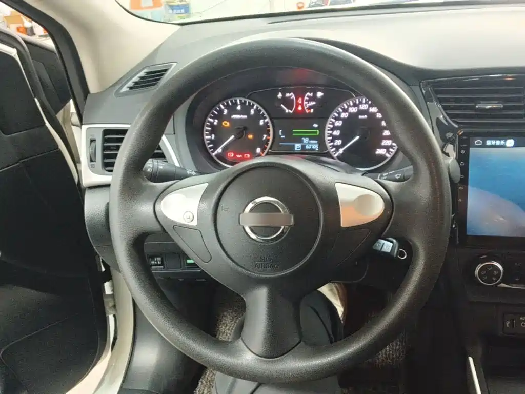 Nissan Sylphy — миниатюра 11