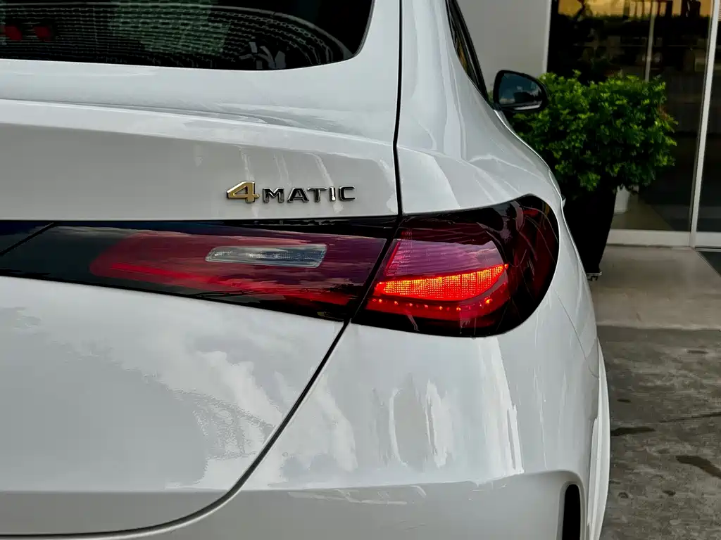 Mercedes-Benz GLC Coupe — миниатюра 8