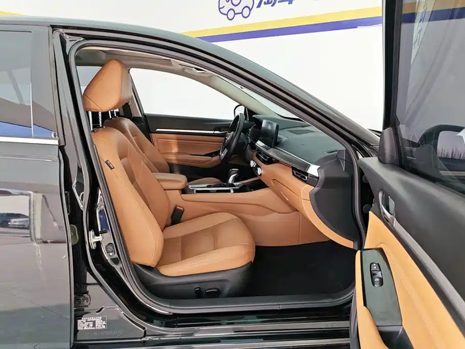 Nissan Teana — миниатюра 8