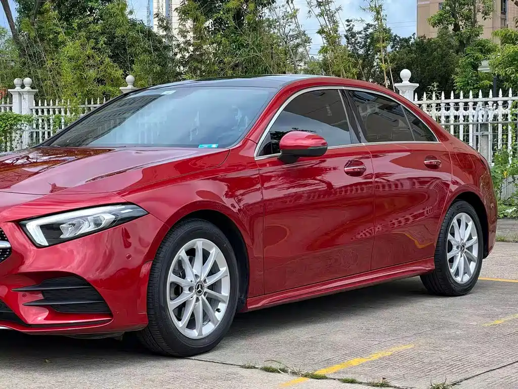 Mercedes-Benz A-Class — миниатюра 16