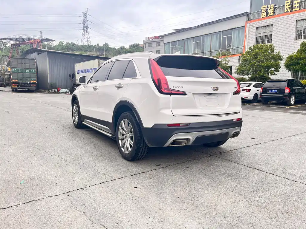 Cadillac XT4 2018 28T Lead