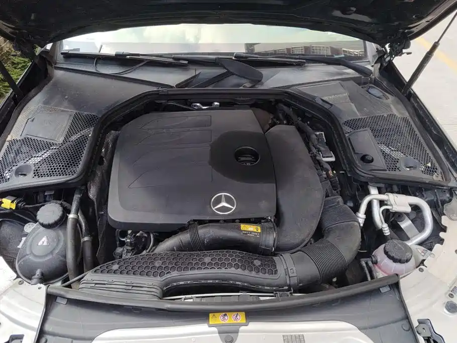 Mercedes-Benz C-Class — миниатюра 10