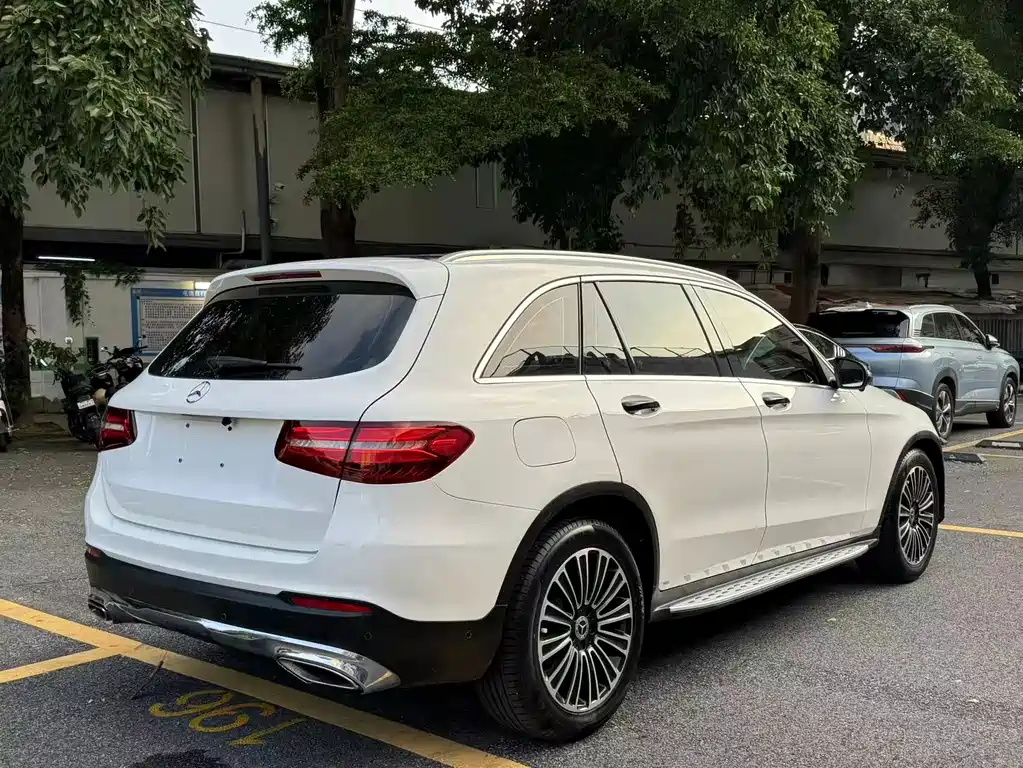 Mercedes-Benz GLC — миниатюра 6