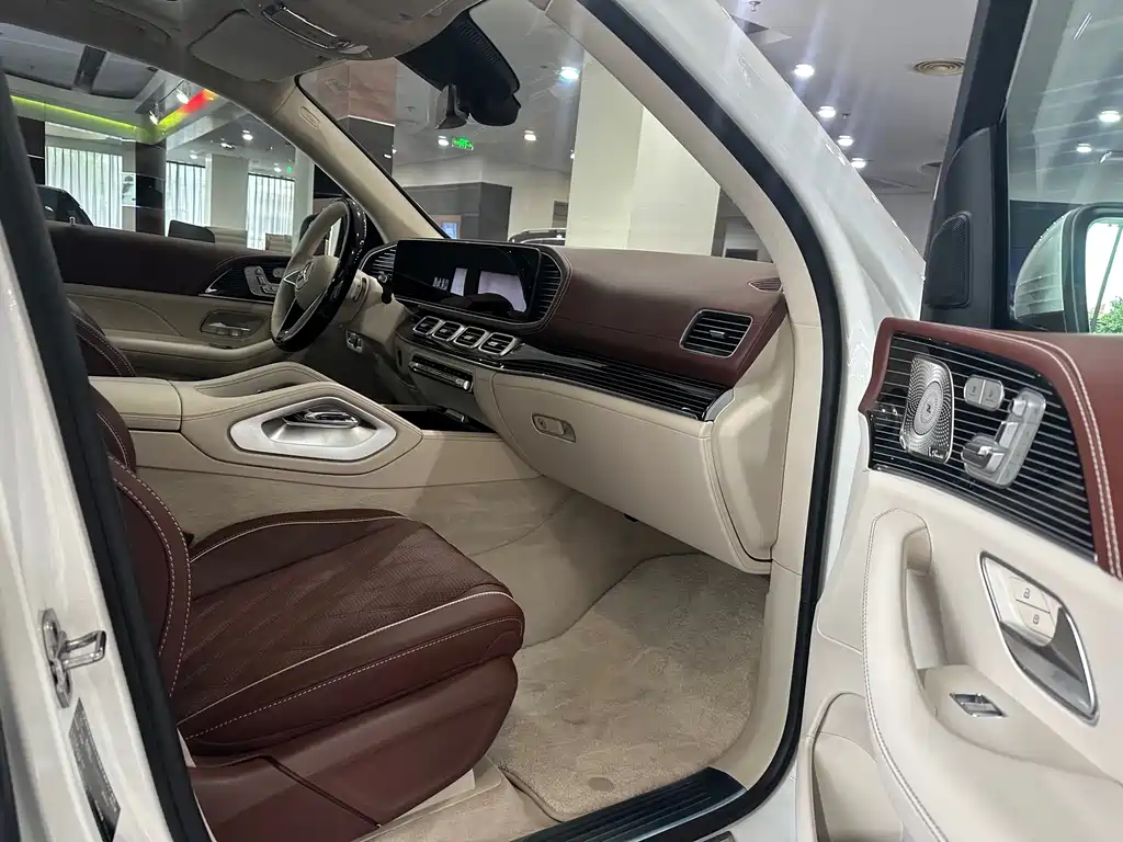 Mercedes-Benz Maybach GLS 2026 GLS 600 4MATIC