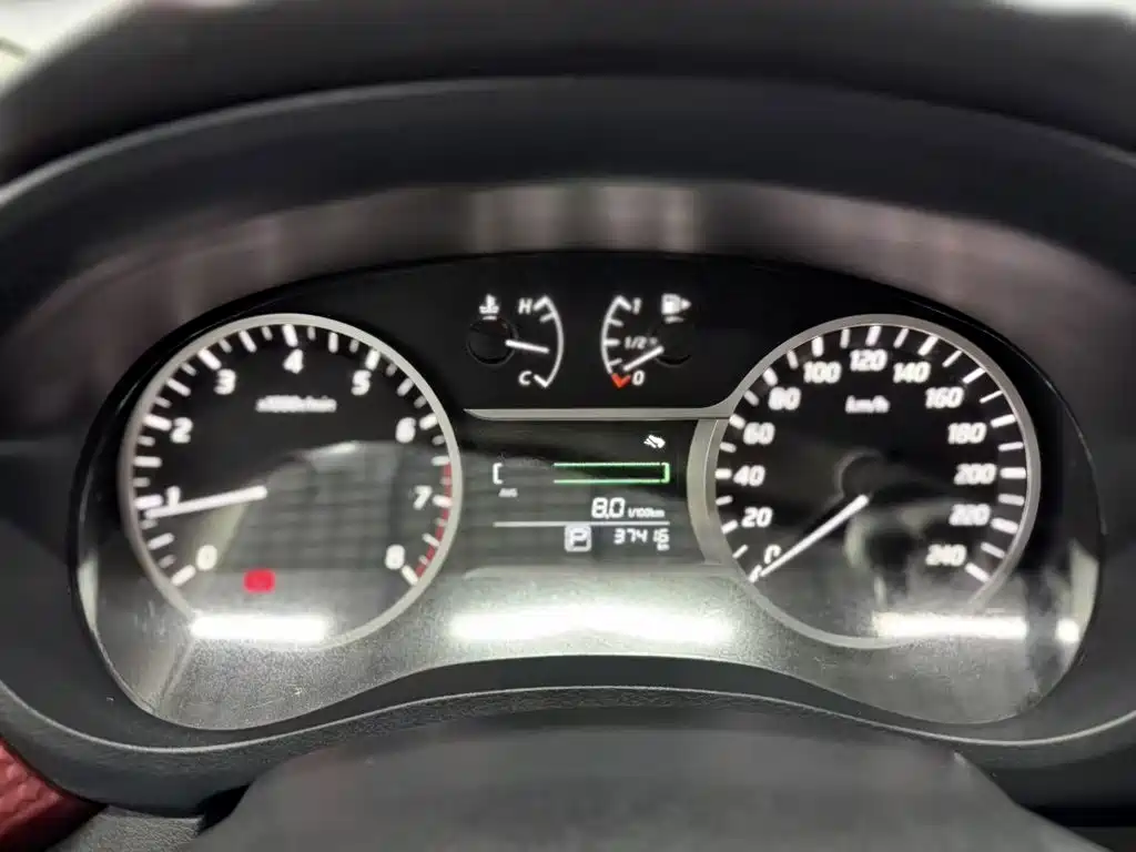 Nissan Bluebird — миниатюра 12