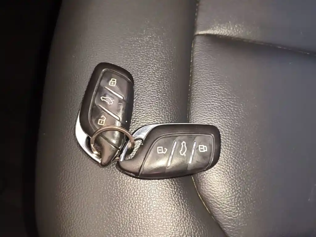 Roewe RX3 — миниатюра 9