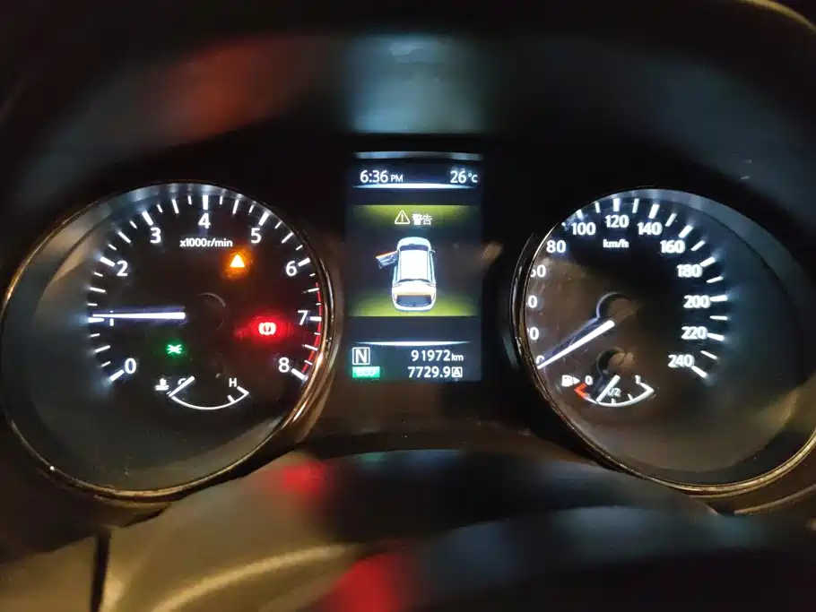 Nissan Qashqai — миниатюра 14