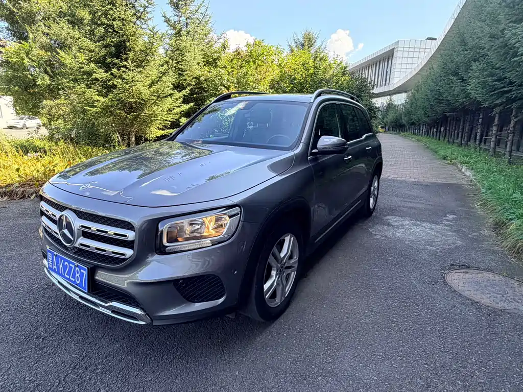 Mercedes-Benz GLB