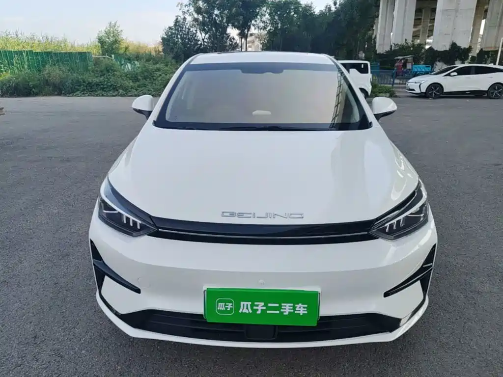 BAIC EU5 Plus — миниатюра 3