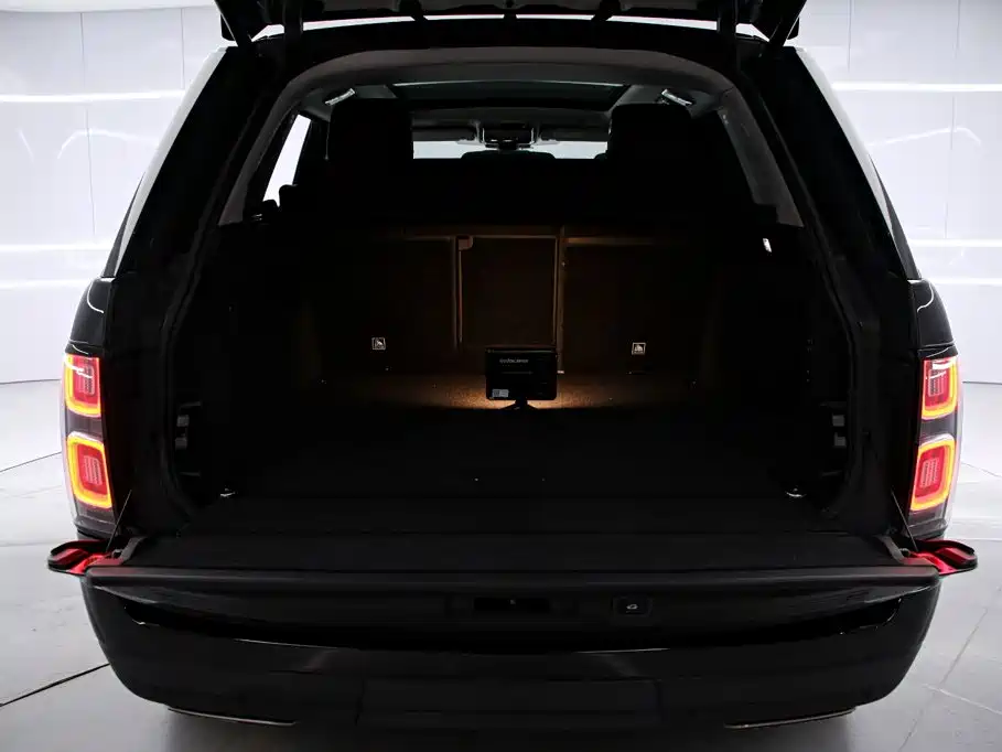 Land Rover Range Rover — миниатюра 20