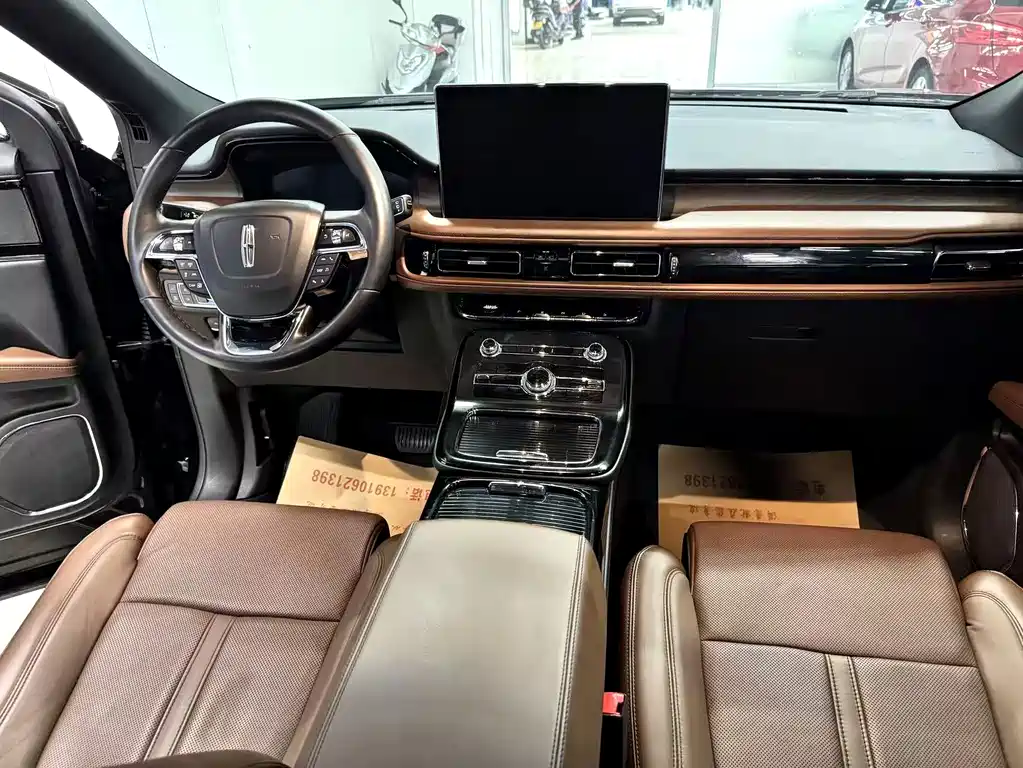 Lincoln Nautilus 2.7T 4WD Premium Shine Edition, фото 10