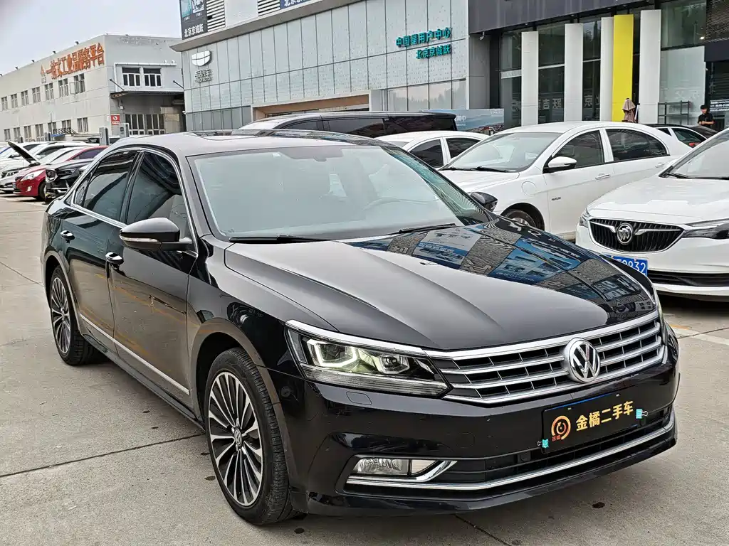 Volkswagen Passat 2017 330TSI DSG
