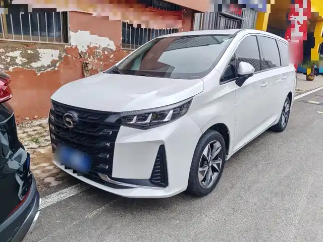 GAC Trumpchi M6