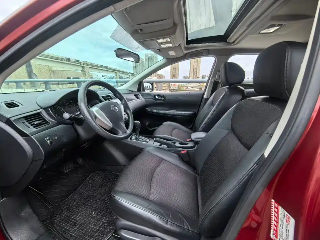 Nissan Tiida — миниатюра 5