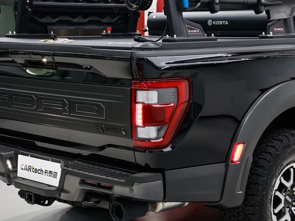 Ford F-150 Raptor — миниатюра 9