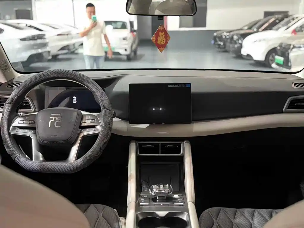 BYD Yuan UP — миниатюра 5