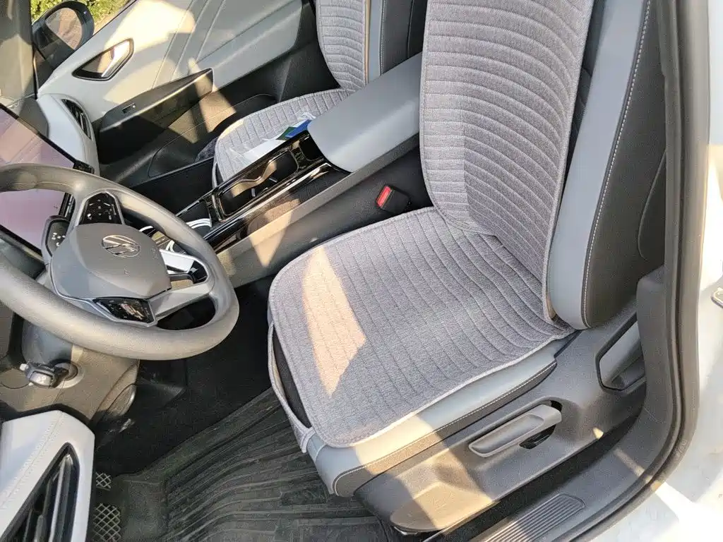 Volkswagen ID.3 — миниатюра 16